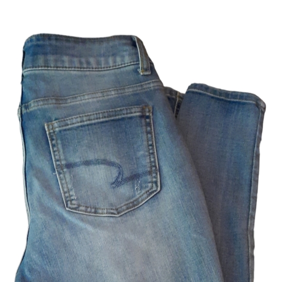 Time and Tru Womens Skinny Jeans Stretch Low Rise Light Distressing Size 6 VGC - Picture 7 of 7